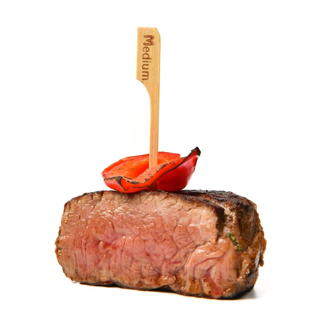 https://www.pickonus.com/cdn/shop/products/beef-temperature-markers-35-inch-bamboo-toothpicks-540566@2x.jpg?v=1611272755